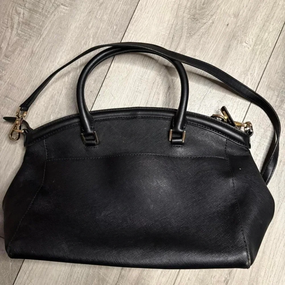 Authentic‎ vintage Micheal K bag black bag